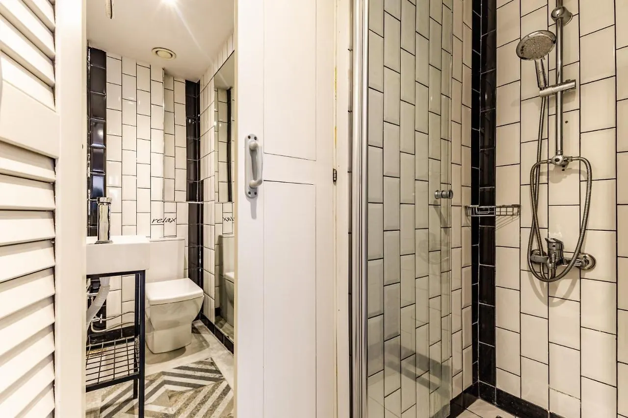 Cozy And Charming Studio Flat In Beyoglu Apartment Istanbul
