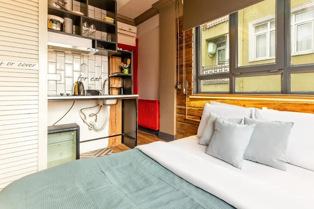 Cozy And Charming Studio Flat In Beyoglu Apartment Istanbul