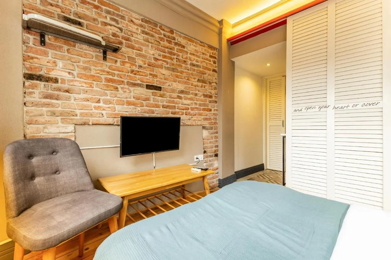 Cozy And Charming Studio Flat In Beyoglu Apartment Istanbul 0*,  Turkey